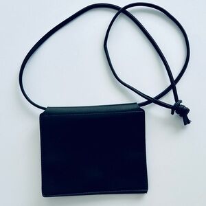 Urban Outfitters Women's Crossbody Flap Bag Black‎ Vegan Leather NWOT